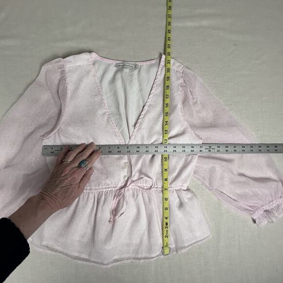 Abercrombie & Fitch V-neck lined sheer blush peasant top defined high waist SZ M - Picture 7 of 8